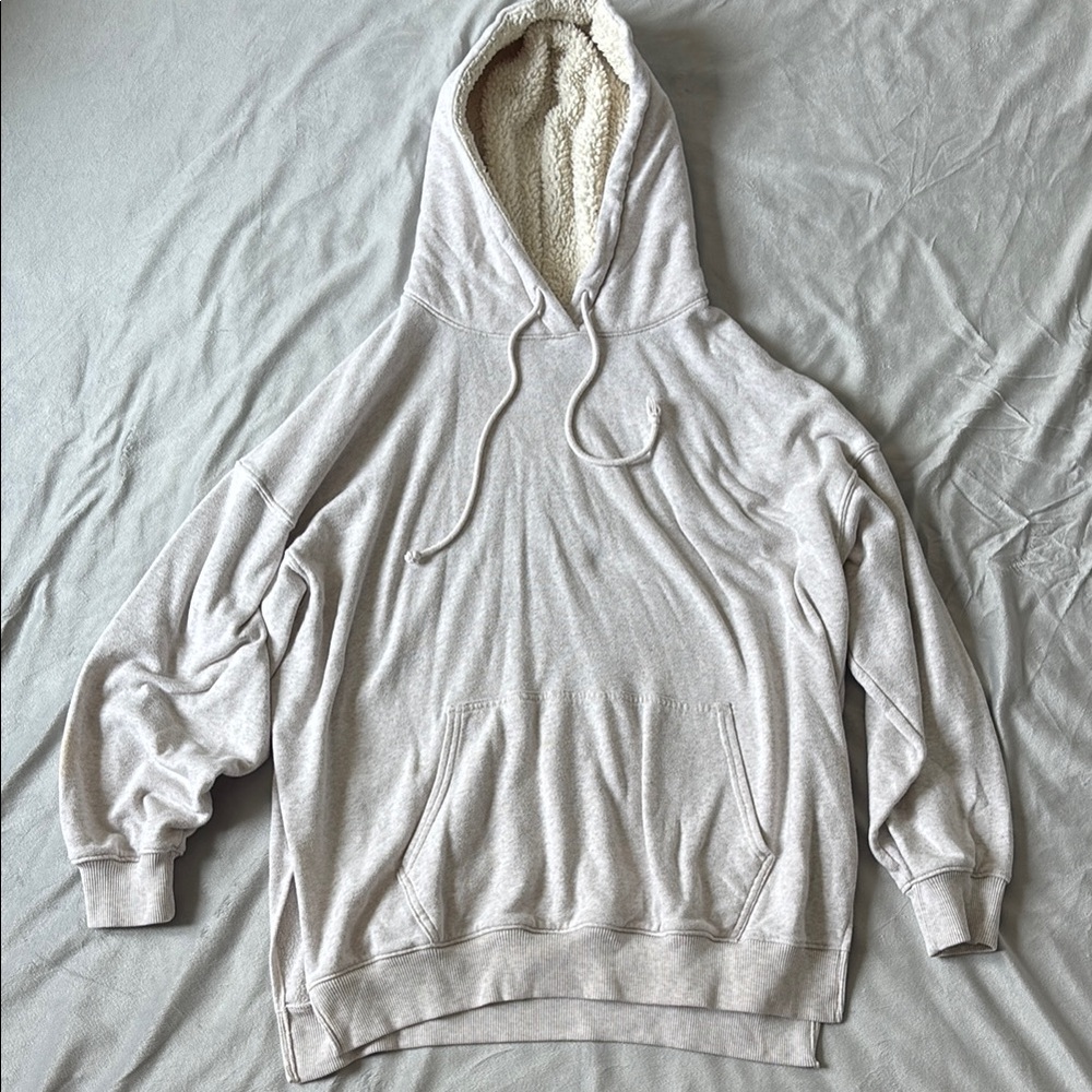 American Eagle Outfitters Light Gray Hoodie